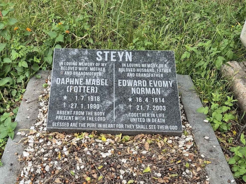 STEYN Edward Evomy Norman 1914-2003 & Daphne Mabel POTTER 1918-1990
