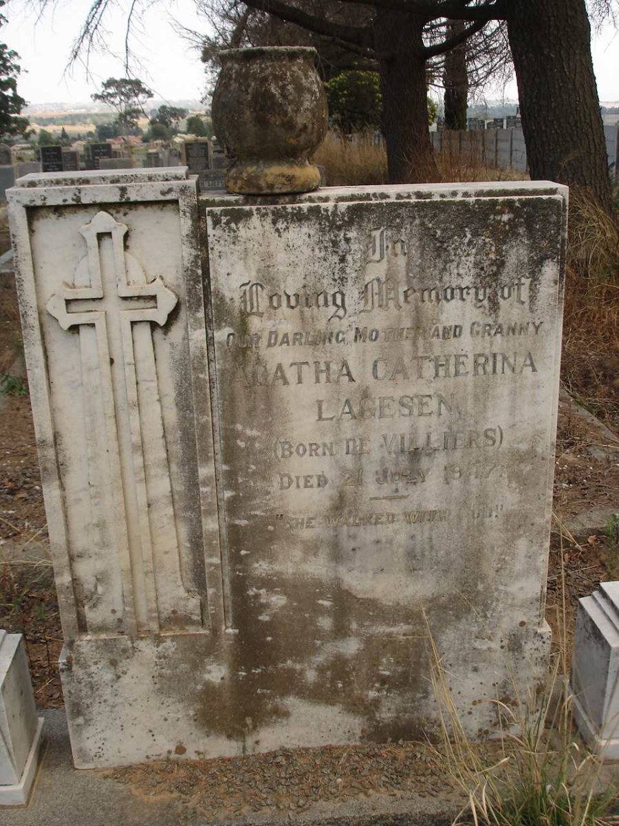 LAGESEN Agatha Catherina nee DE VILLIERS -1947