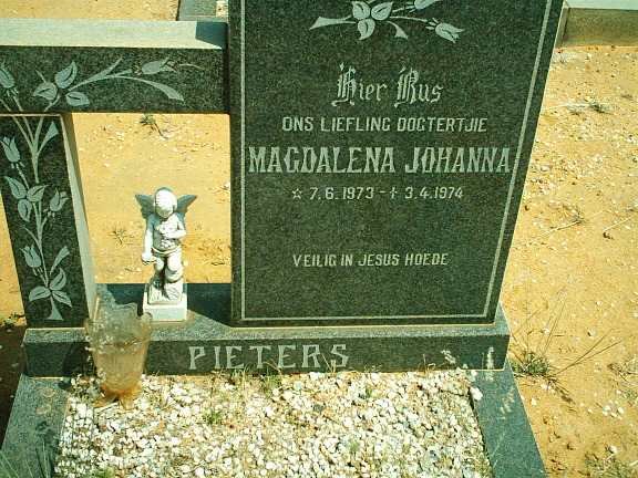 PIETERS Magdalena Johanna 1973-1974