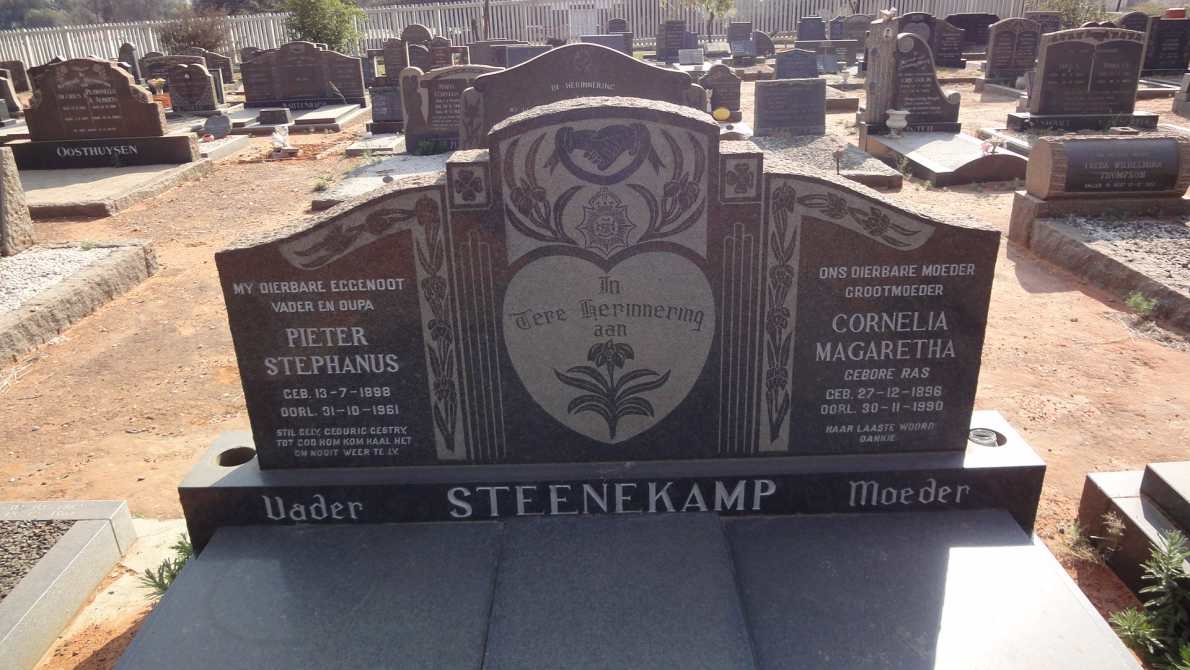 STEENKAMP Pieter Stephanus 1898-1961 &amp; Cornelia Margaretha RAS 1896-1990