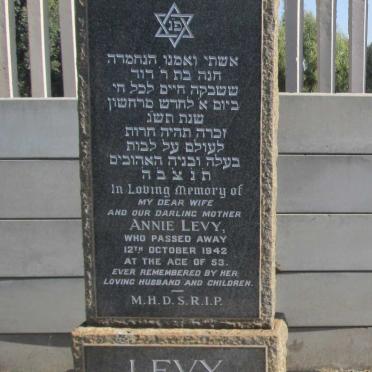 LEVY Annie -1942