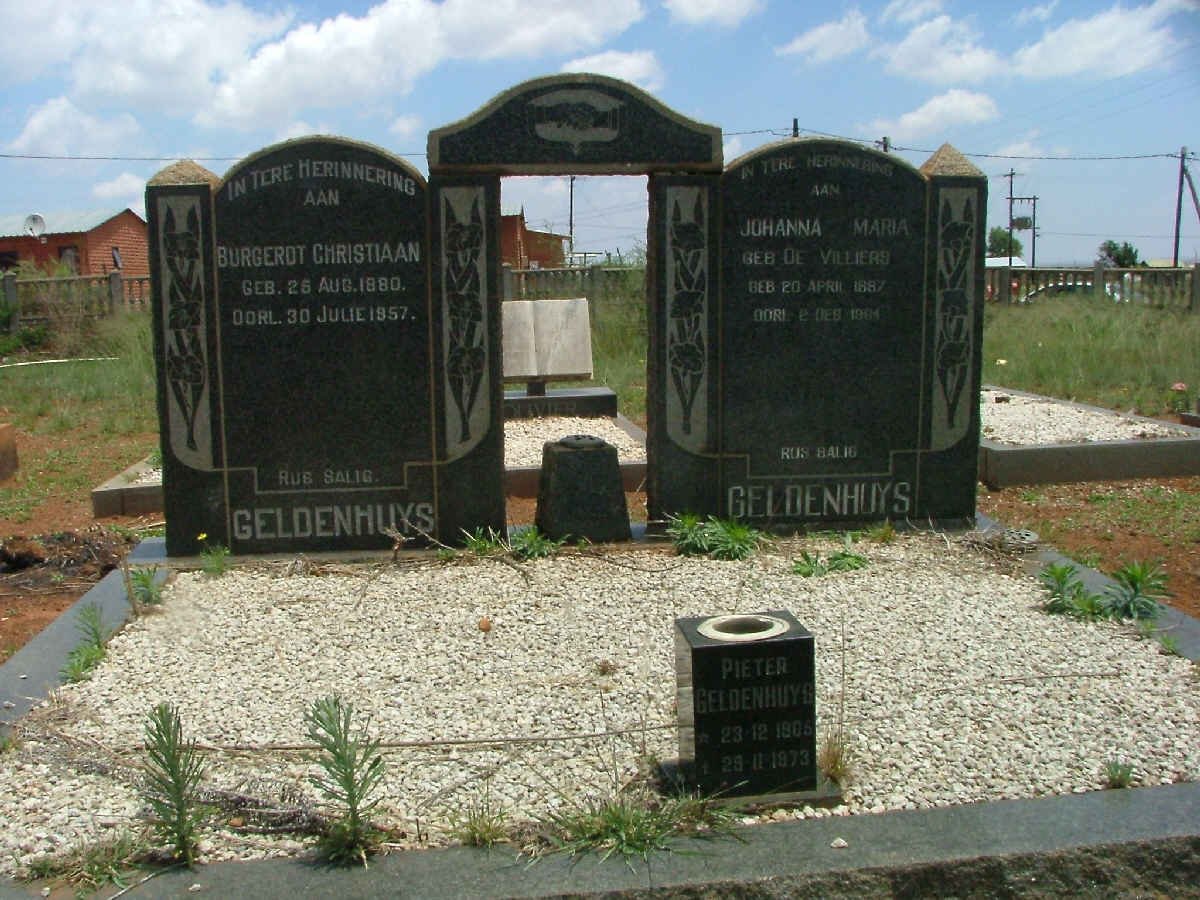 GELDENHUYS Burgerdt Christiaan 1880-1957 &amp; Johanna Maria DE VILLIERS 1887-1984 :: GELDENHUYS Pieter 1905-1973