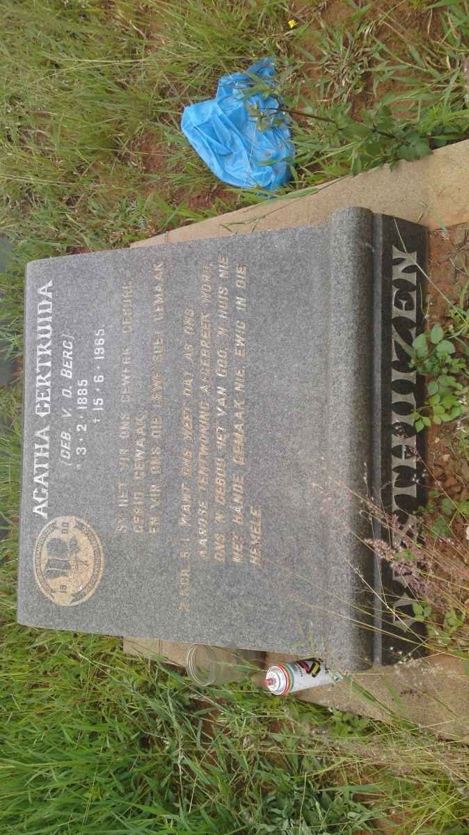 OOSTHUIZEN Agatha Gertruida nee V.D. BERG 1885-1965