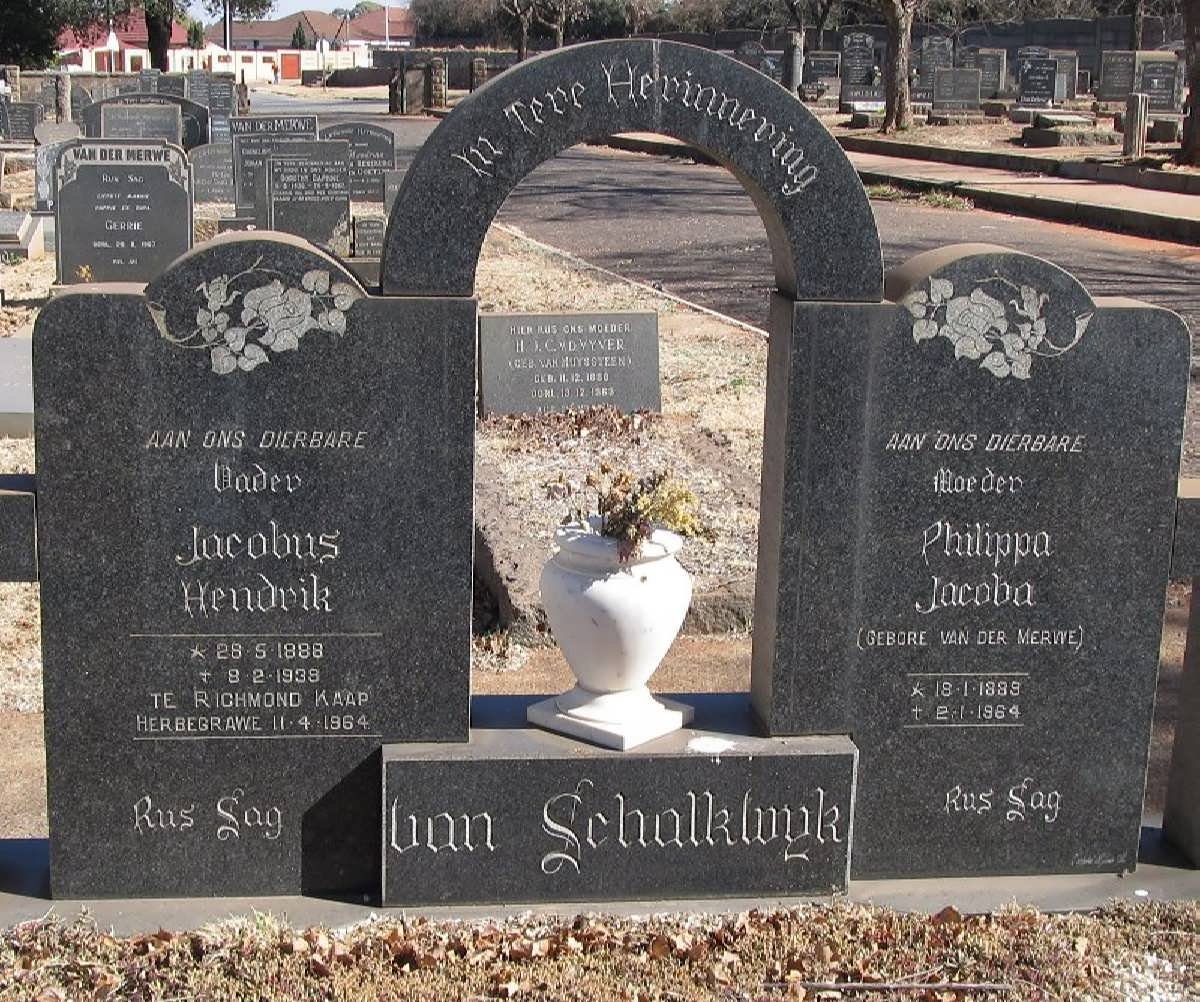 SCHALKWYK Jacobus Hendrik, van 1888-1939 &amp; Philippa Jacoba VAN DER MERWE 1888-1964