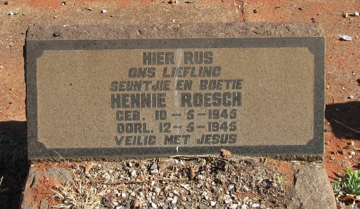 ROESCH Hennie 1945-1945