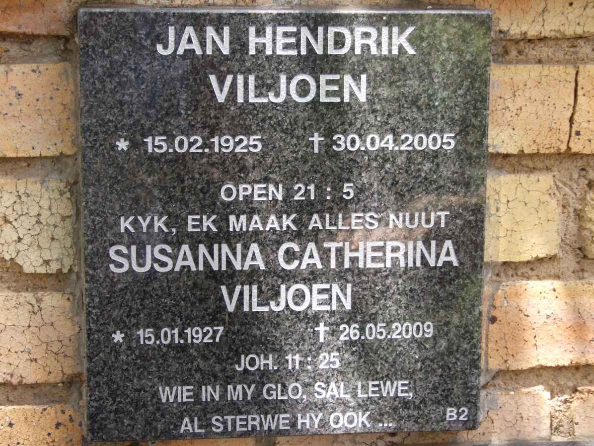 VILJOEN Jan Hendrik 1925-2005 &amp; Susanna Catherina 1927-2009