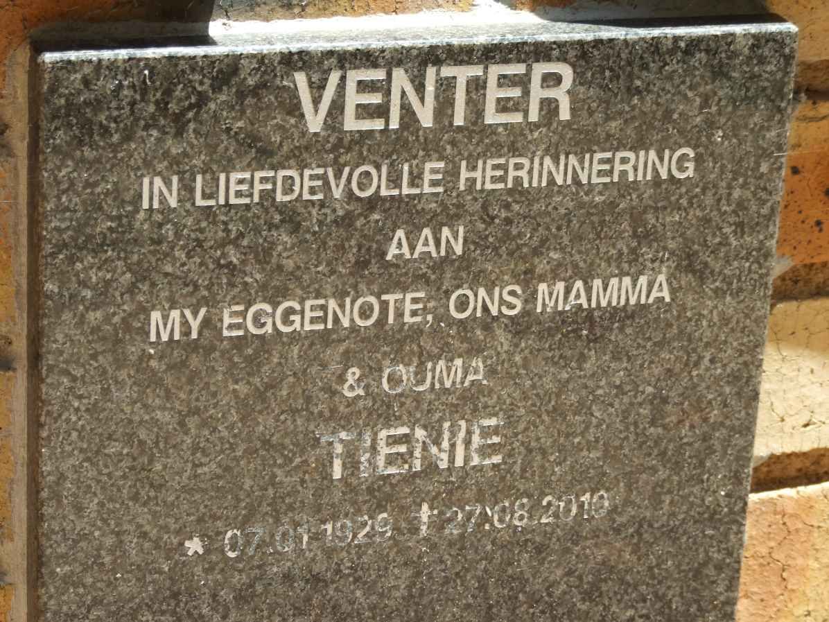 VENTER Tienie 1929-2010
