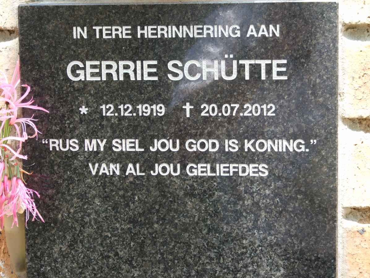 SCHÜTTE Gerrie 1919-2012