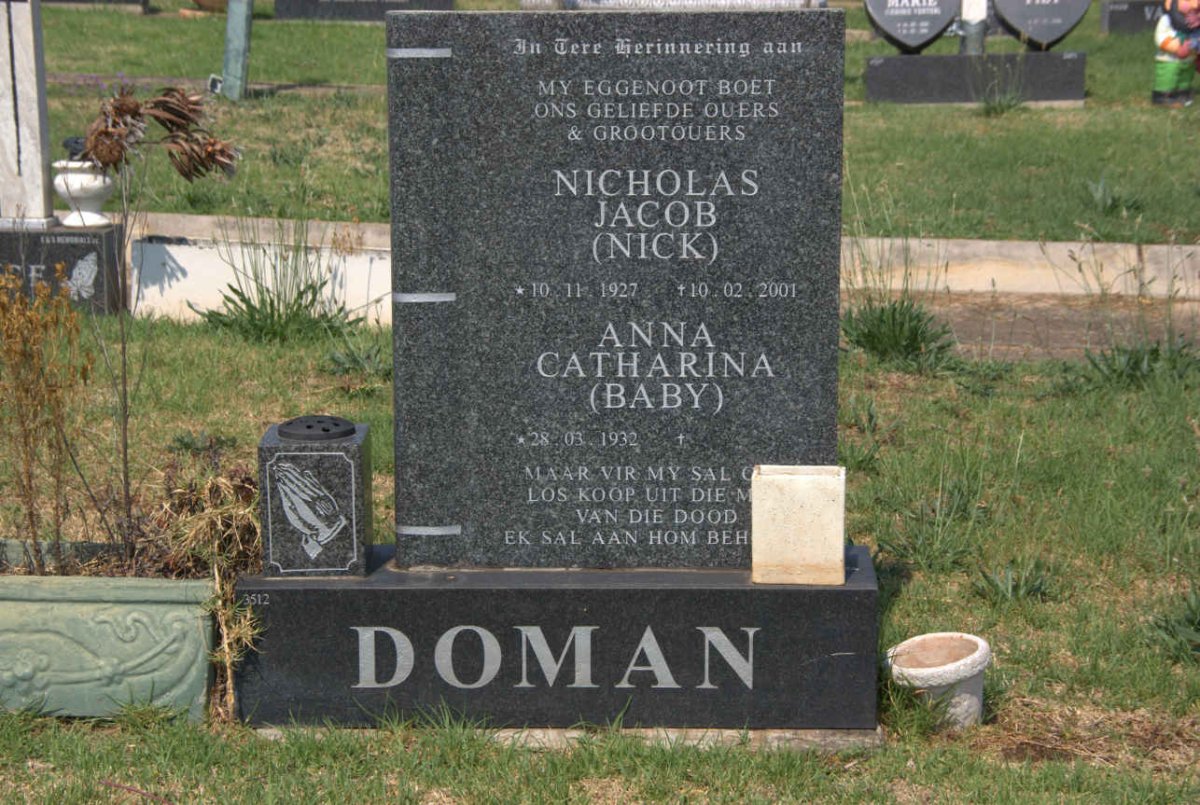DOMAN Nicholas Jacob 1927-2001 &amp; Anna Catharina 1932-