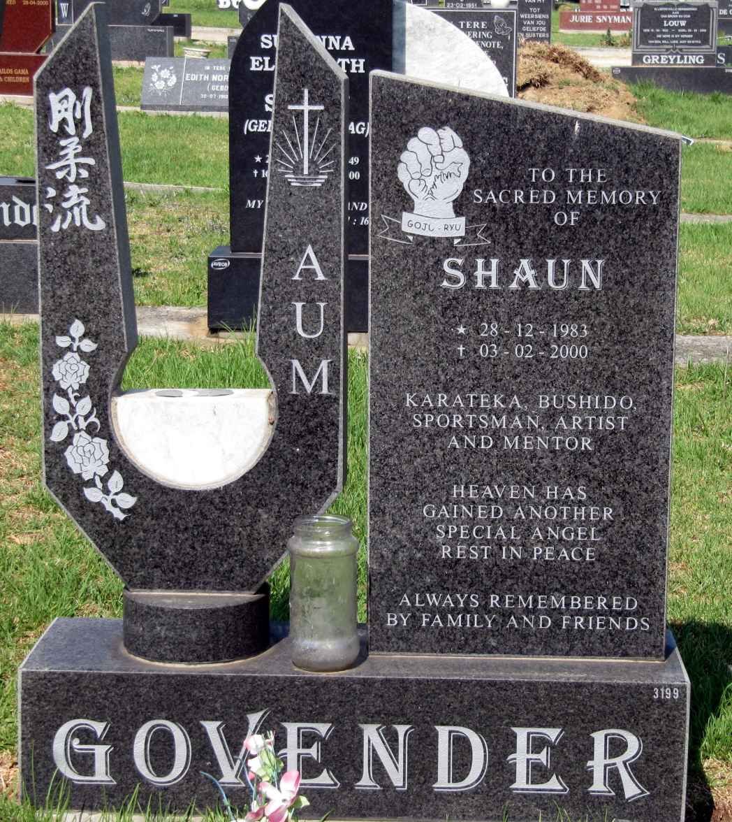 GOVENDER Shaun 1983-2000