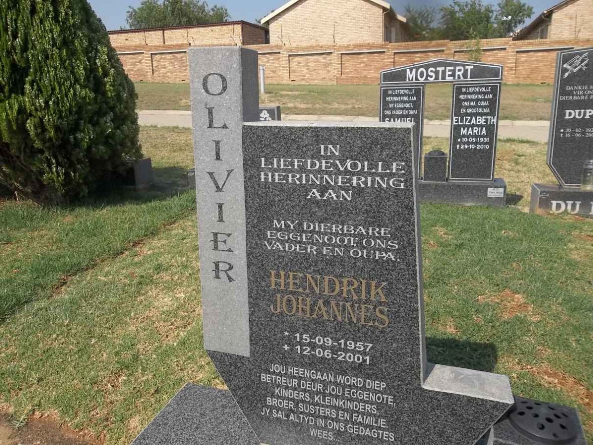 OLIVIER Hendrik Johannes 1957-2001