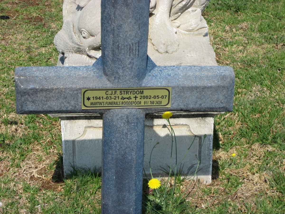 STRYDOM C.J.F. 1941-2002