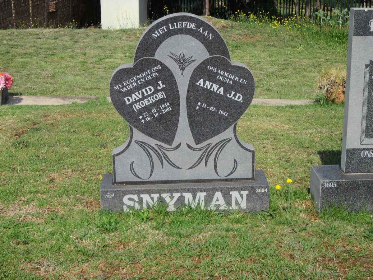 SNYMAN David J. 1944-2001 &amp; Anna J.D. 1943-