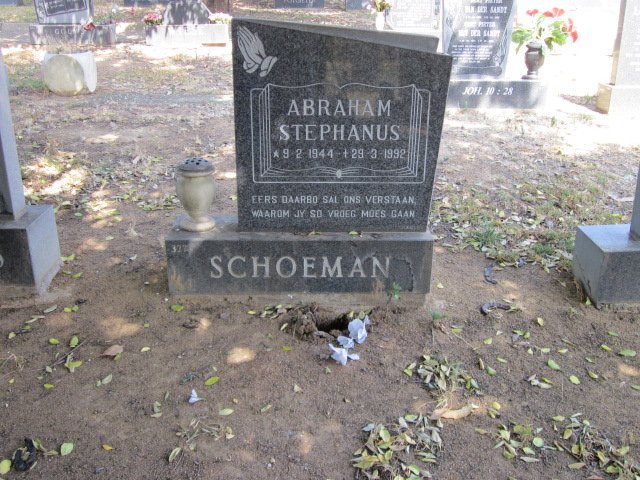 SCHOEMAN Abraham Stephanus 1944-1992