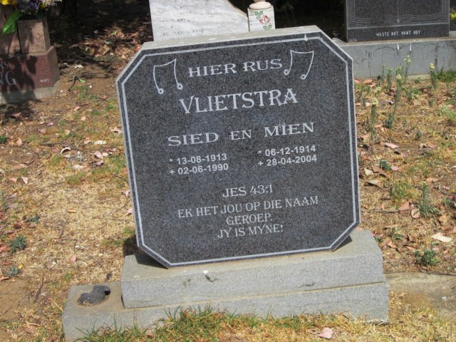 VLIETSTRA Sied 1913-1990 &amp; Mien 1914-2004