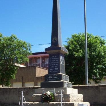 Gauteng, ROODEPOORT, Florida, War memorial