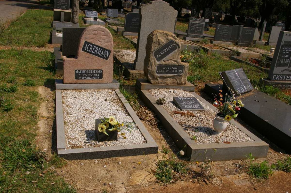 ACKERMANN Matthys Stefanus 1914-2003 &amp; Heila Levina 1917-1976 :: ACKERMANN Hennie 1942-1999