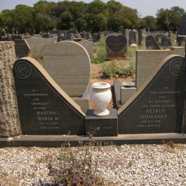 BOTHA Petrus Johannes 1901-1974 &amp; Martha Maria M. 1902-1984