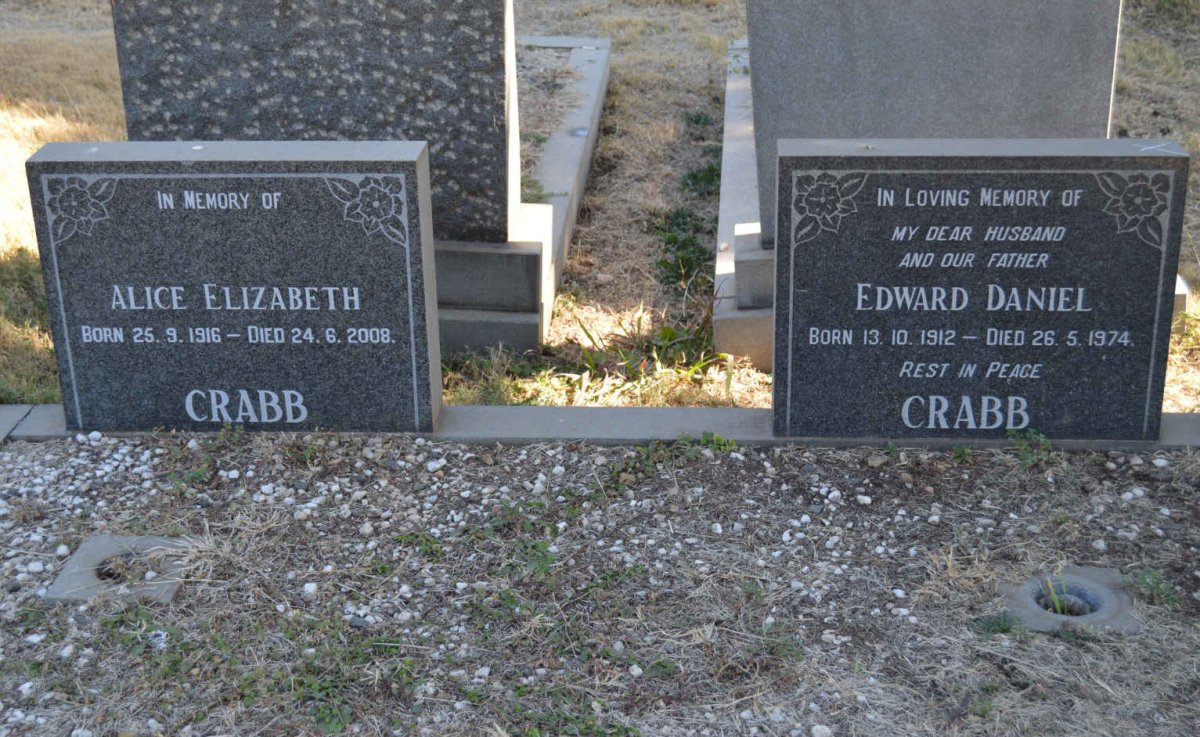 CRABB Edward Daniel 1912-1974 &amp; Alice Elizabeth 1916-2008