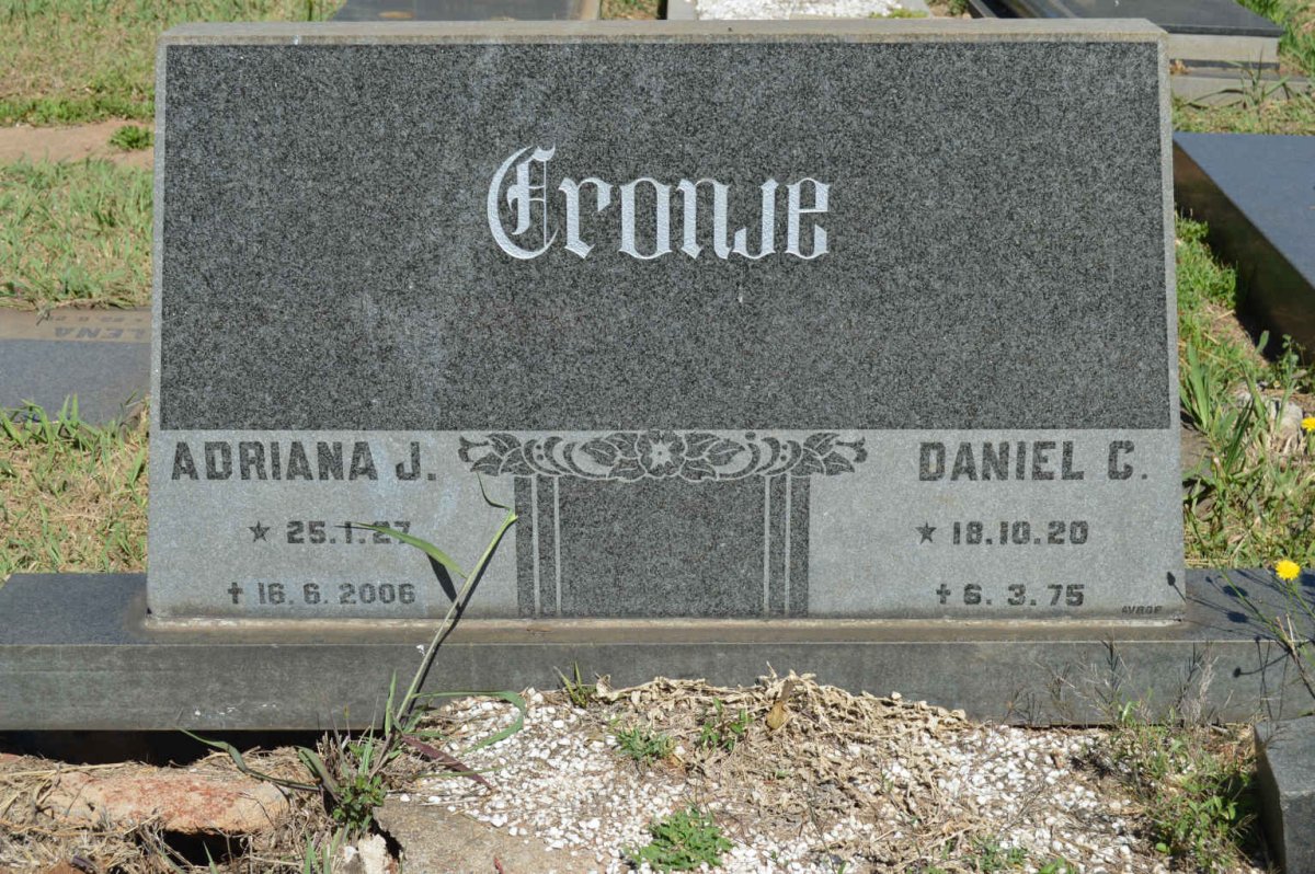 CRONJE Daniel C. 1920-1975 &amp; Adriana J. 1927-2006