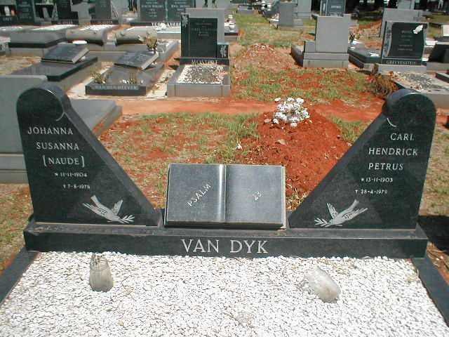 DYK Carl Hendrick Petrus, van 1903-1978 &amp; Johanna Susanna NAUDE 1904-1979