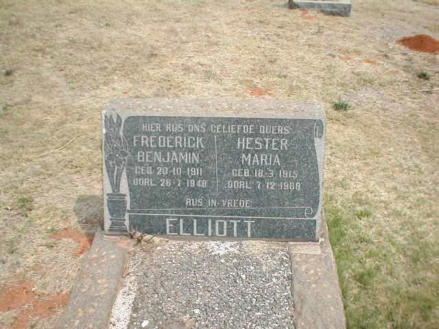 ELLIOTT Frederick Benjamin 1911-1948 &amp; Hester Maria 1915-1969