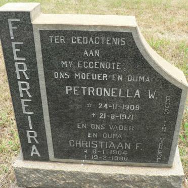 FERREIRA Christiaan F. 1904-1980 &amp; Petronella W. 1909-1971