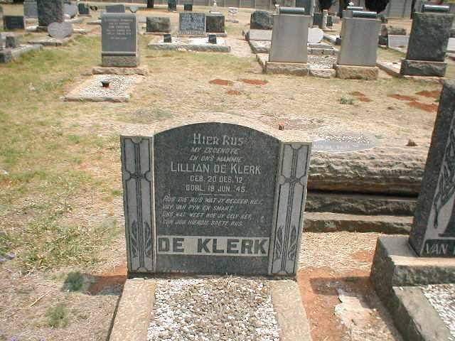 KLERK Lilian, de 1912-1945