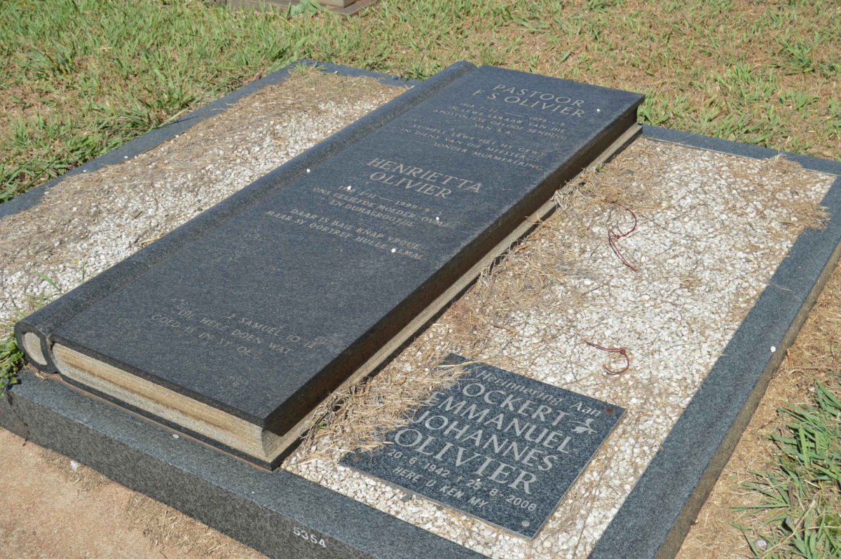 OLIVIER F.S. 1918-1975 &amp; Henrietta 1918-1999 :: OLIVIER Ockert Emmanuel Johannes 1942-2008