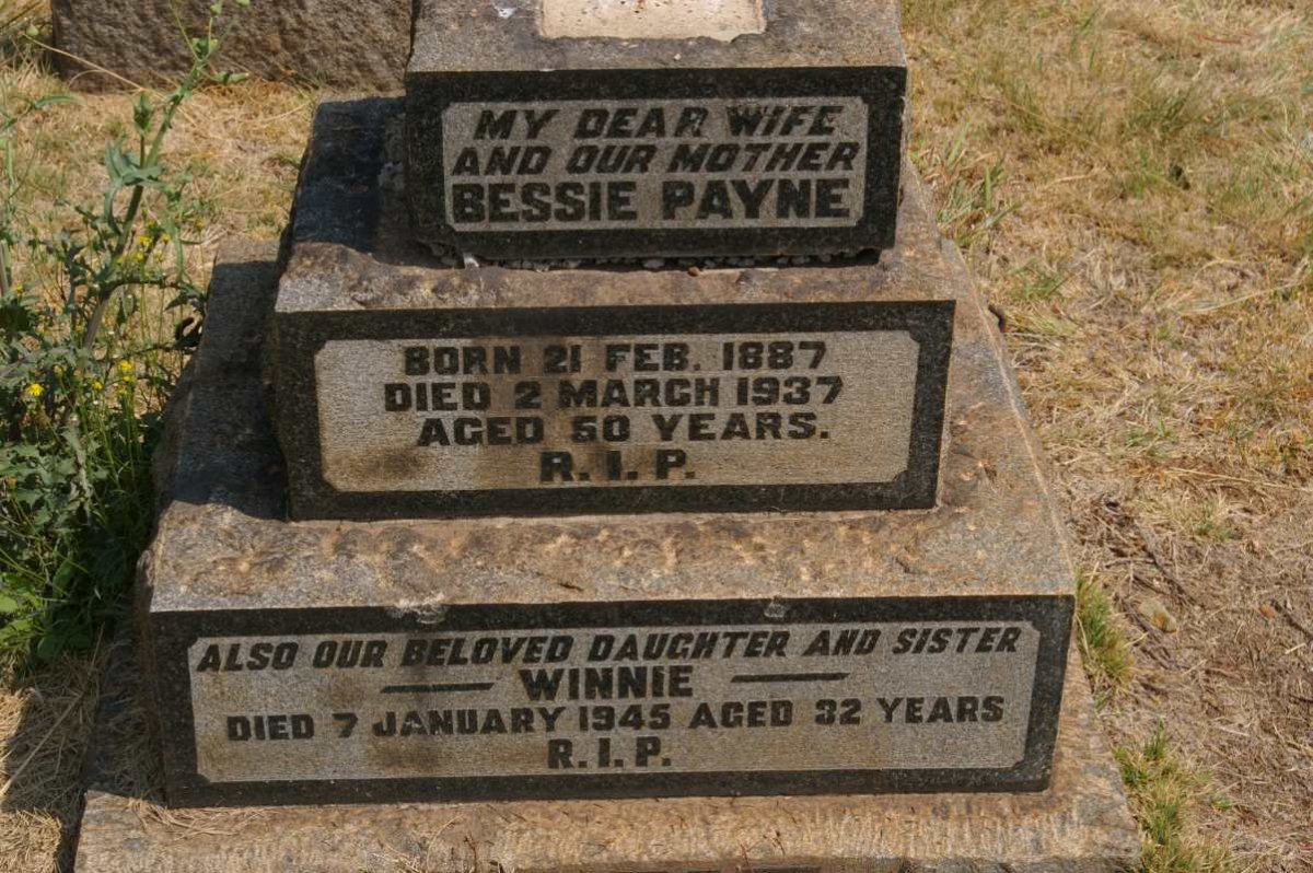 PAYNE Bessie 1887-1937 :: PAYNE Winnie -1945