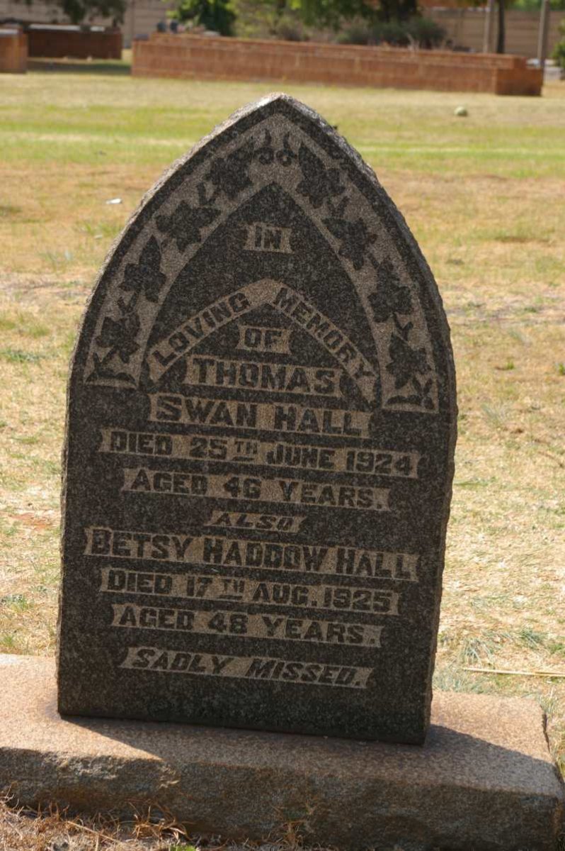 HALL Thomas Swan -1924 &amp; Betsy Haddow -1925