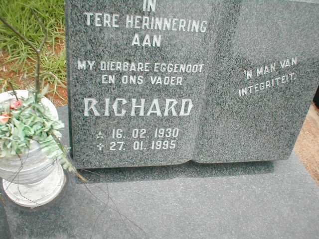 ? Richard 1930-1995