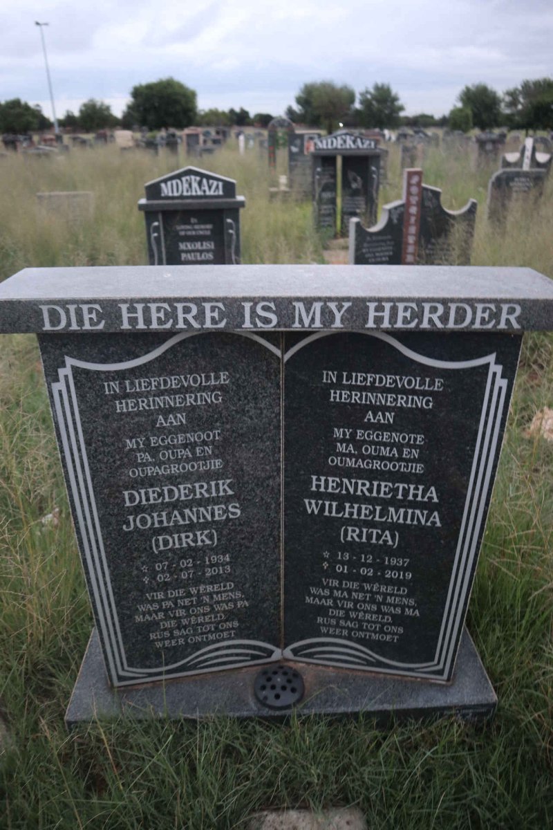 ? Diederik Johannes 1934-2013 & Henrietha Wilhelmina 1937-2019