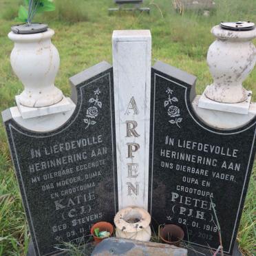 ARPEN P.J.H. 1918-2012 & C.J. STEVENS :: CROUS Kay Leonore 1944-2018
