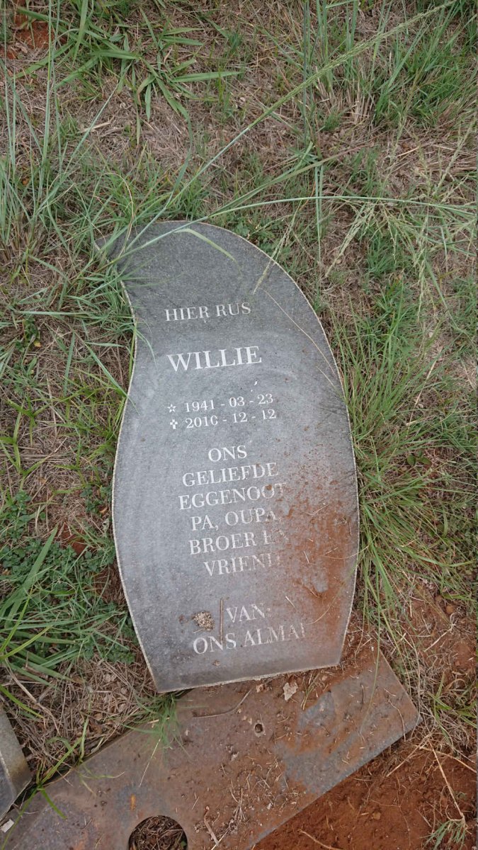 BRITS Willie 1941-2010 & Maria Anna Elizabeth DE BEER 1944-1999 _3