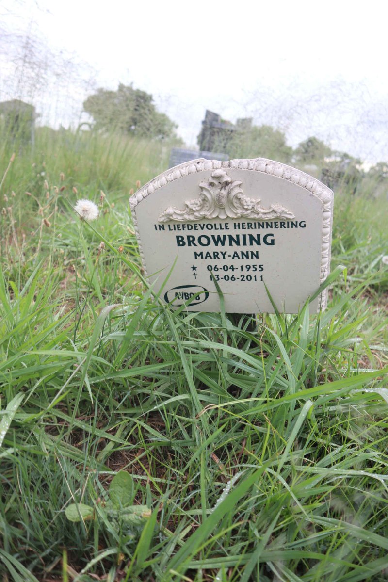 BROWNING Mary-Ann 1955-2011