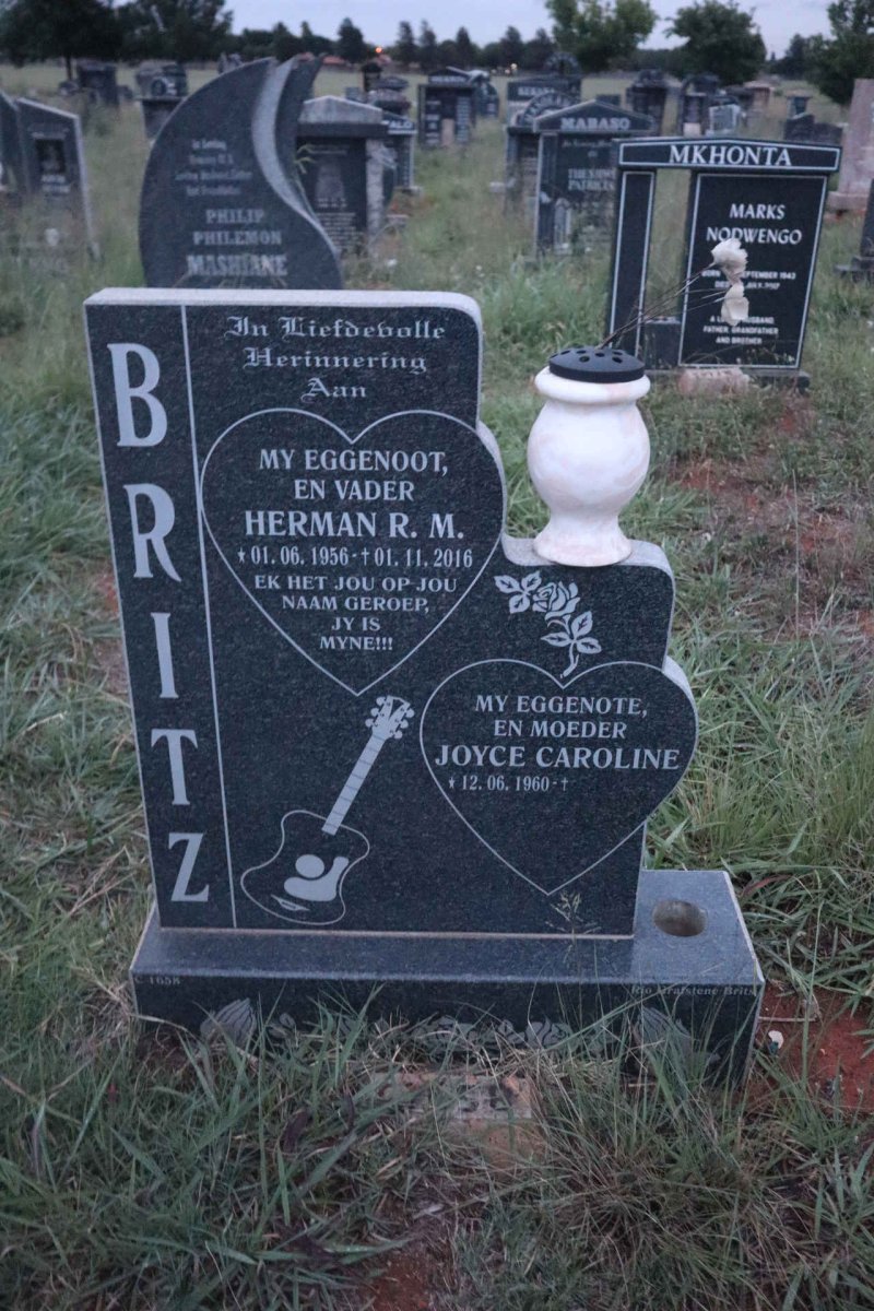 BRITZ Herman R.M. 1956-2016 & Joyce Caroline 1960-