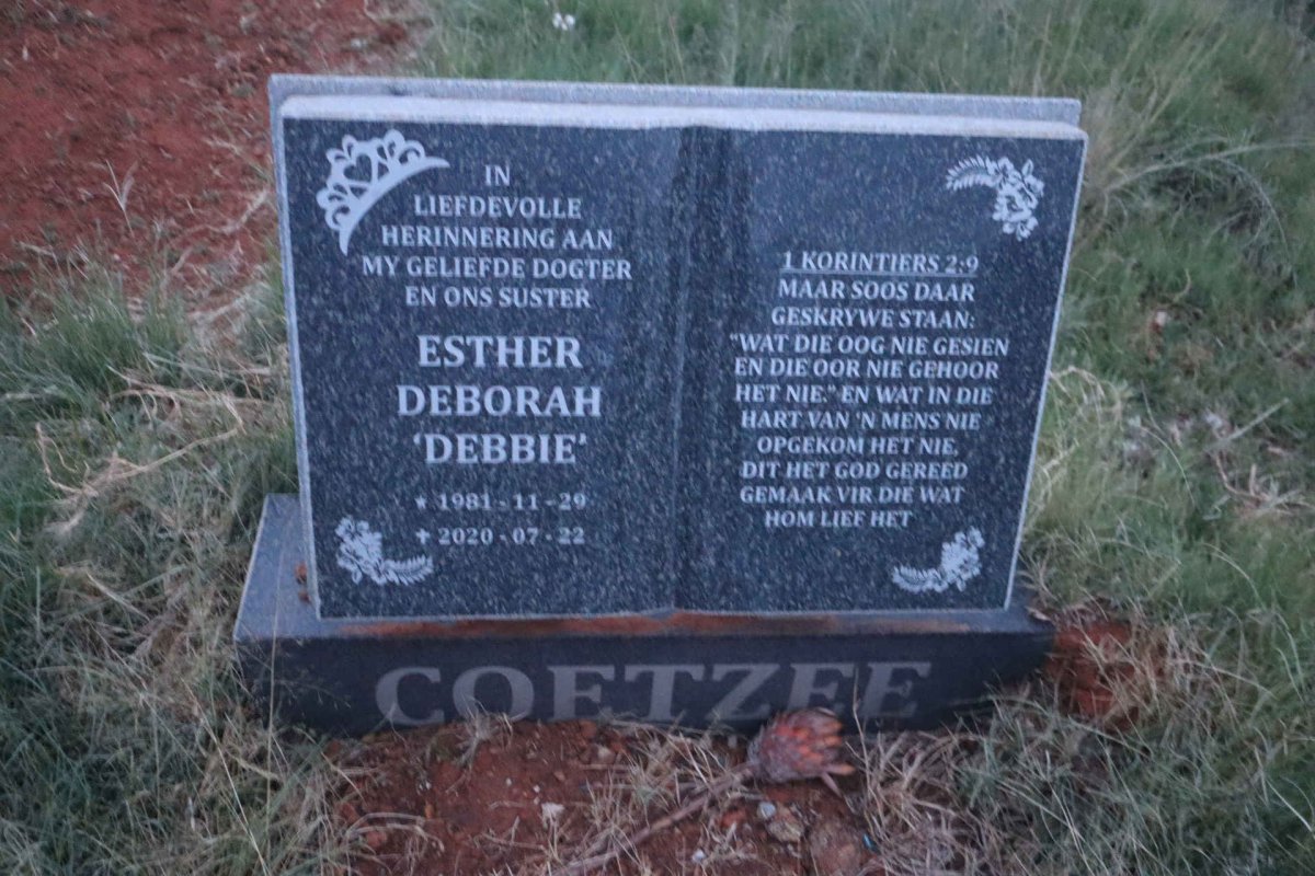 COETZEE Esther Deborah 1981-2020