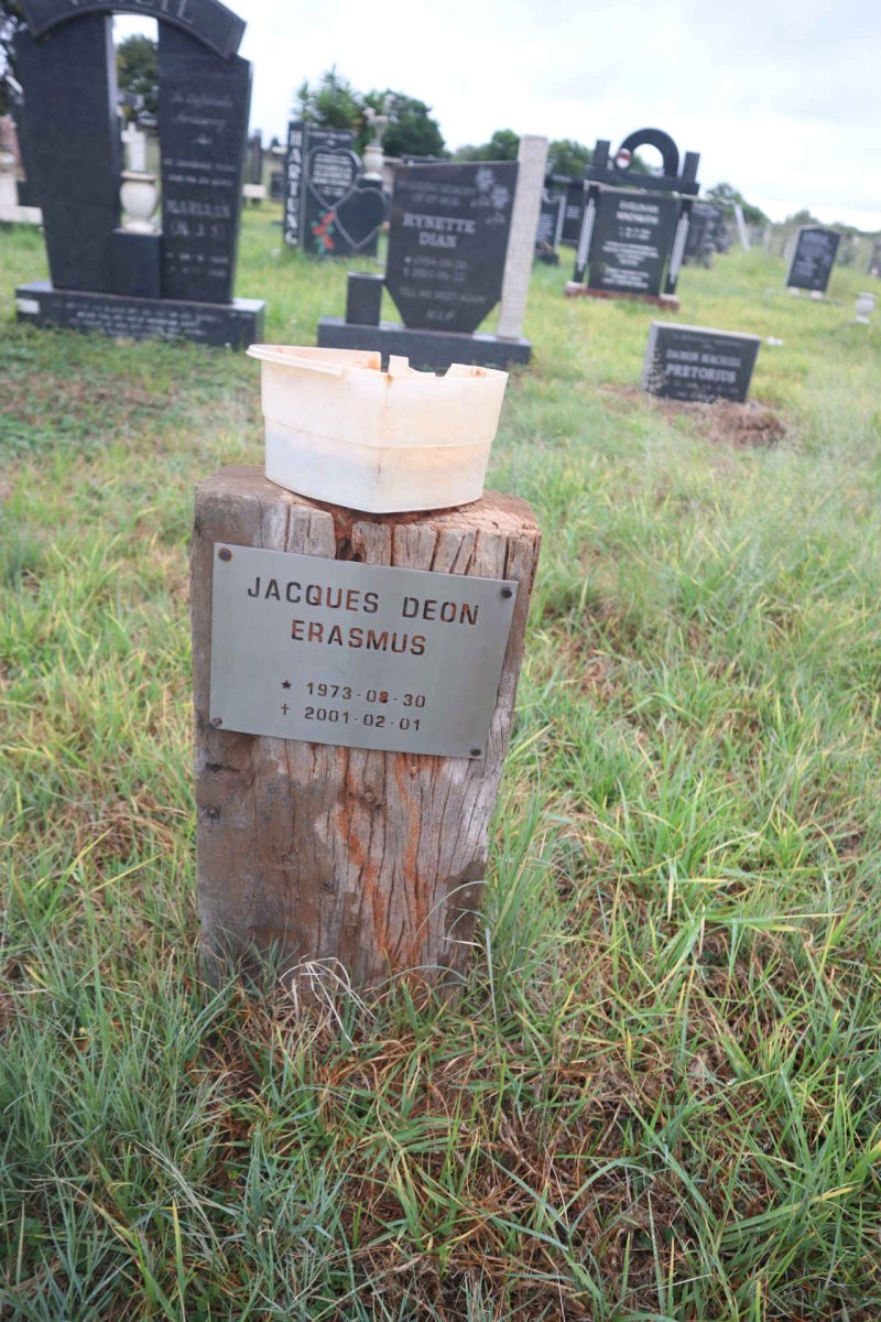 ERASMUS Jacques Deon 1973-2001