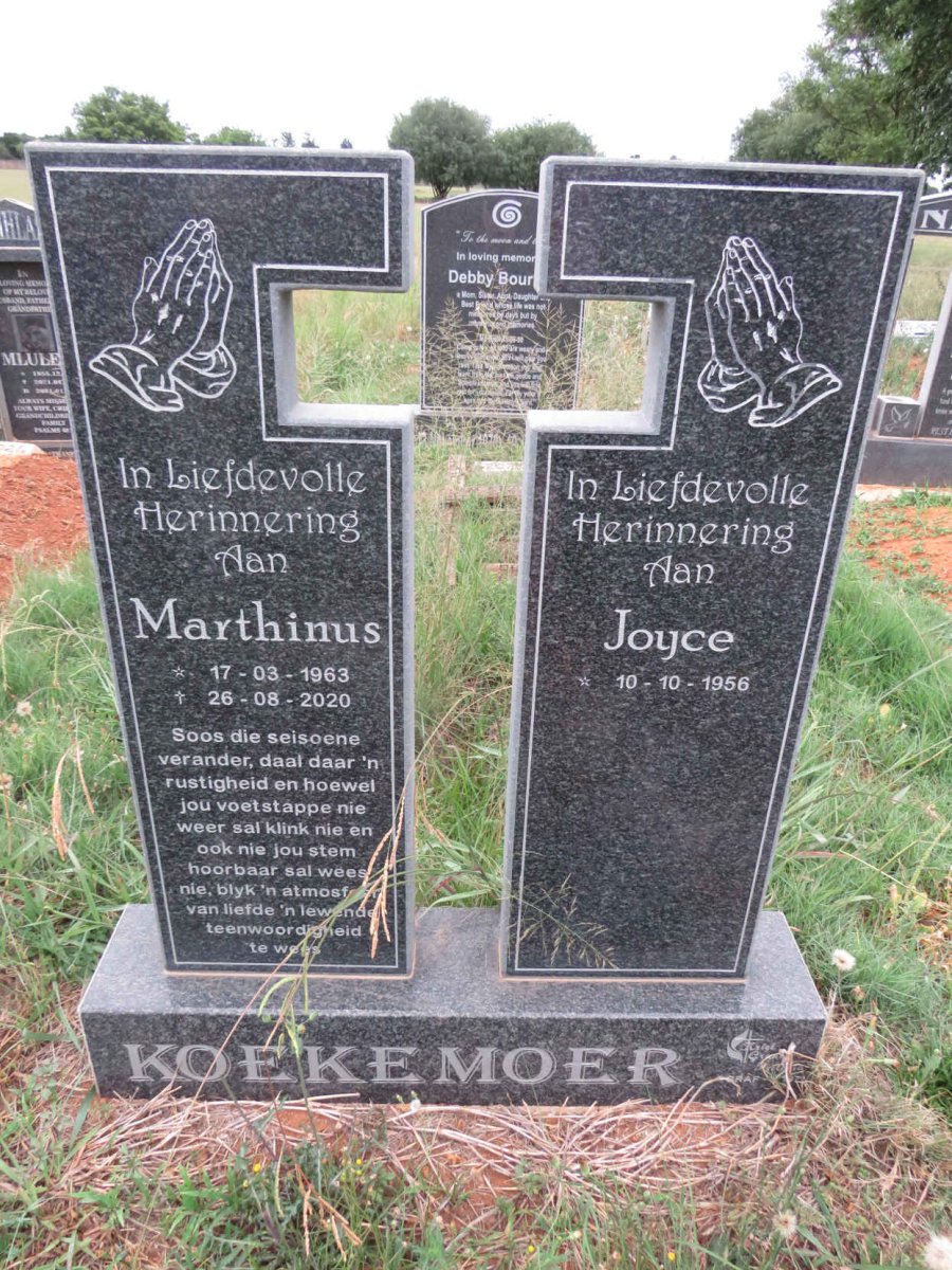 KOEKEMOER Marthinus 1963-2020 & Joyce 1956- 