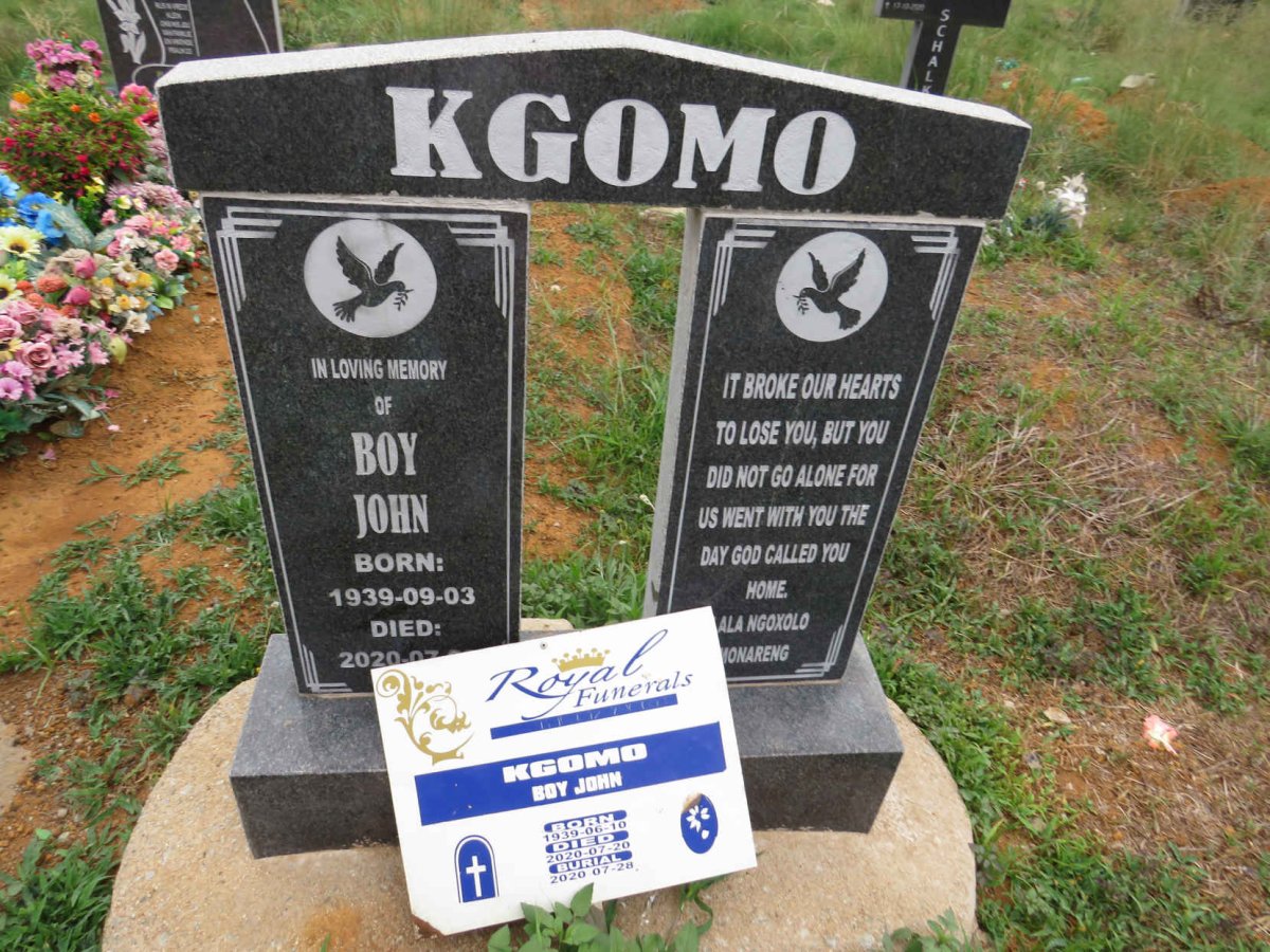 KGOMO Boy John 1939-2020