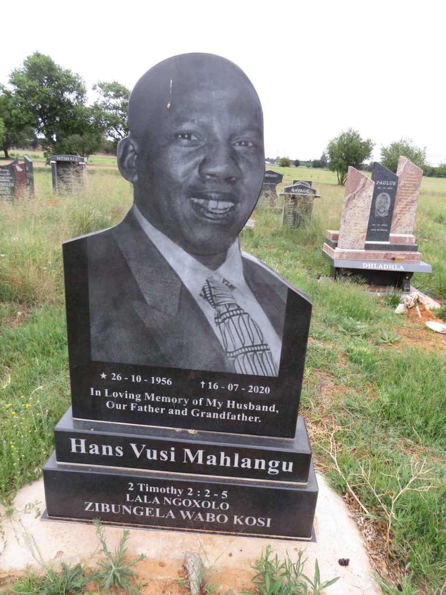 MAHLANGU Hans Vusi 1956-2020