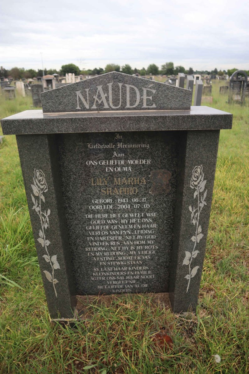 NAUDE Lily Marha nee SHAPIRO 1943-2004