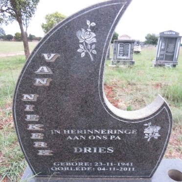 NIEKERK Dries, van 1941-2011