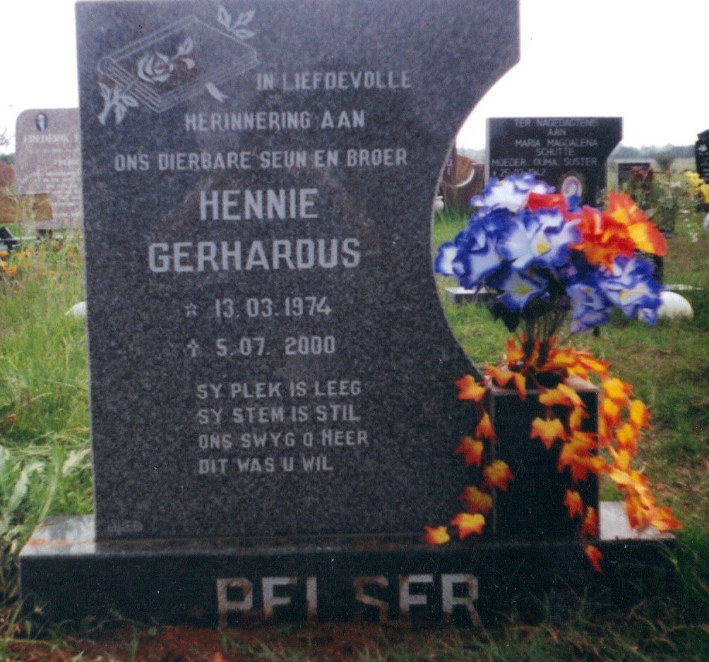 PELSER Hennie Gerhardus 1974-2000