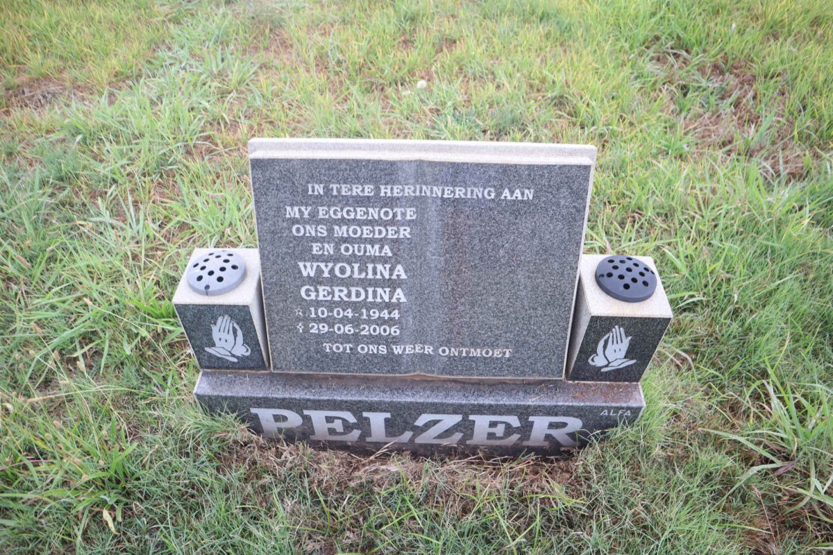 PELZER Wyolina Gerdina 1944-2006