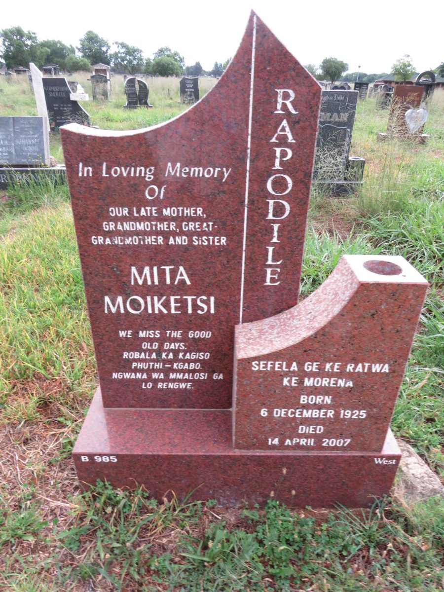 RAPODILE Mita Moeketsi 1925-2007