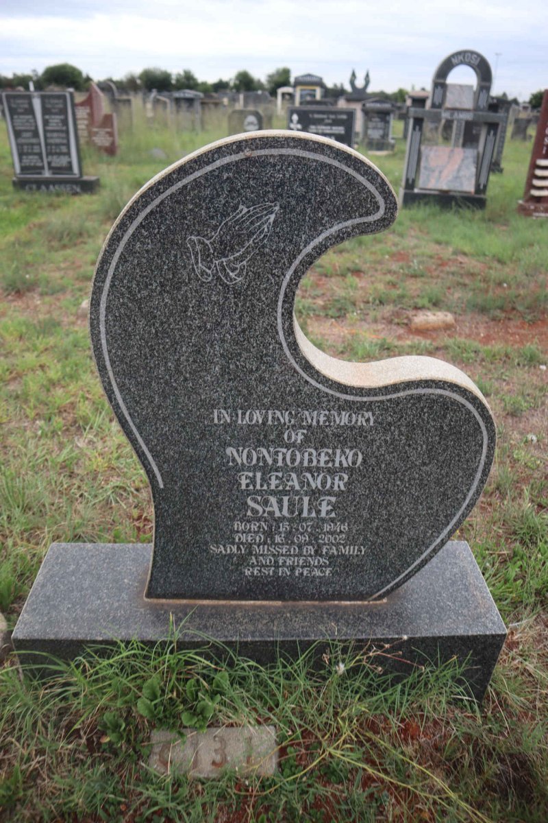 SAULE Nontobeko Eleanor 1946-2002