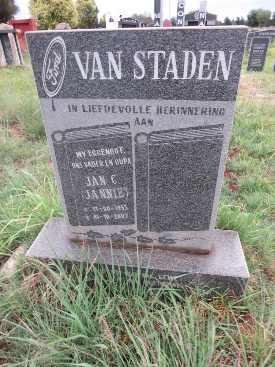 STADEN Jan C., van 1955-2007