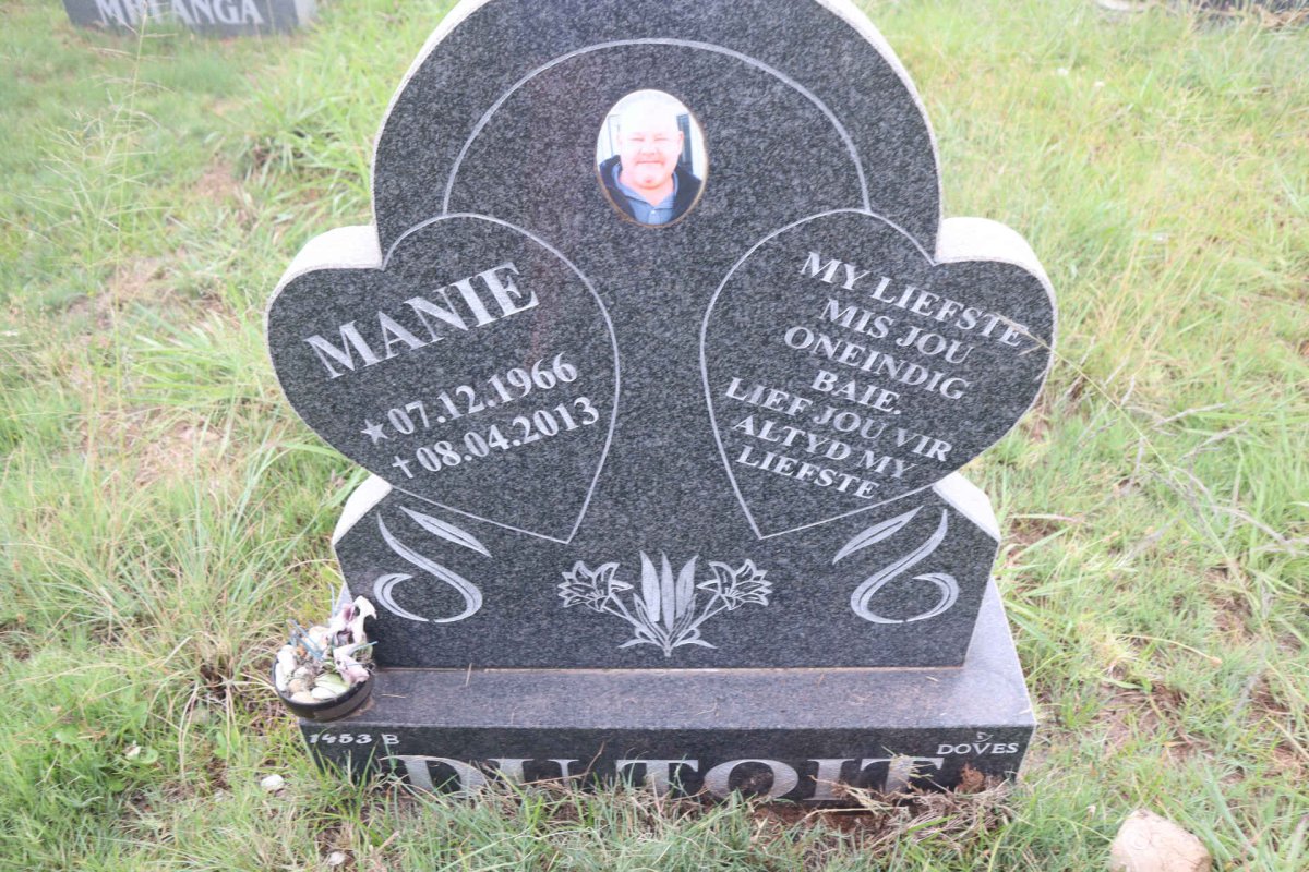 TOIT Manie, du 1966-2013